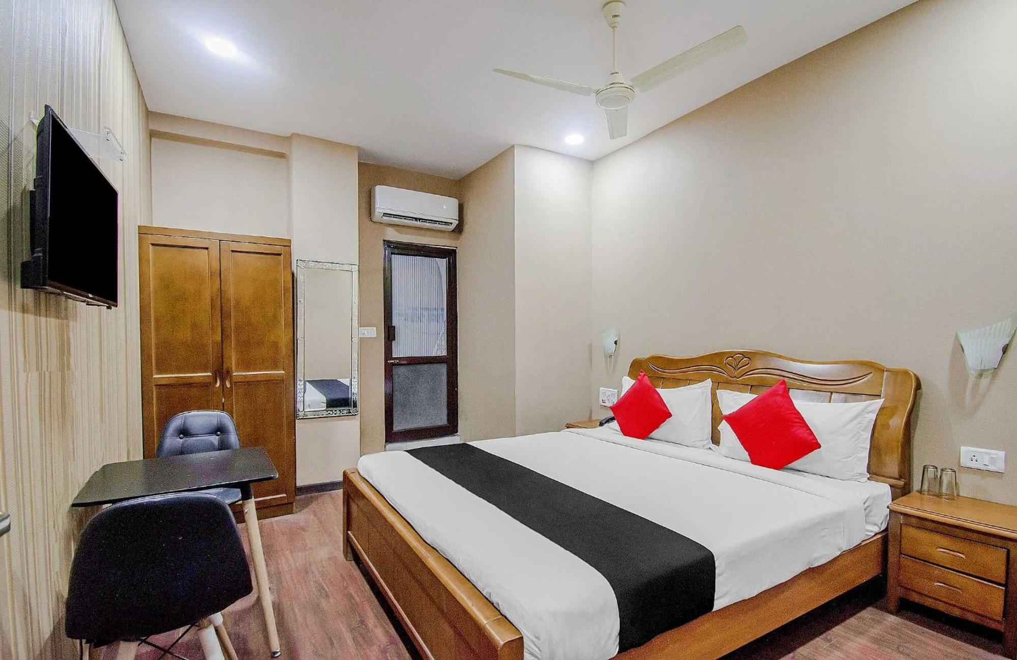 Collection O Mg Guest House Καλκούτα Εξωτερικό φωτογραφία