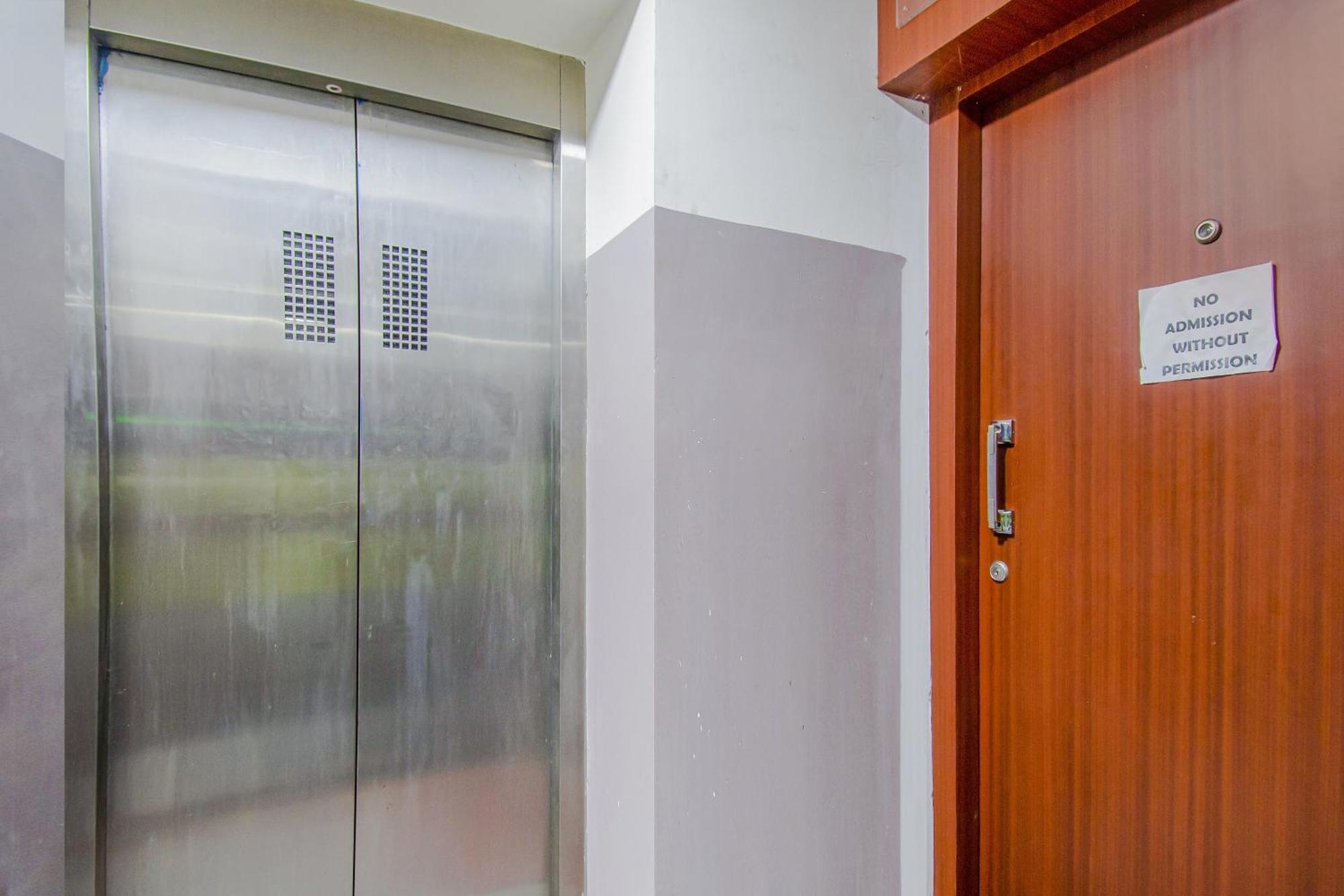 Collection O Mg Guest House Καλκούτα Εξωτερικό φωτογραφία