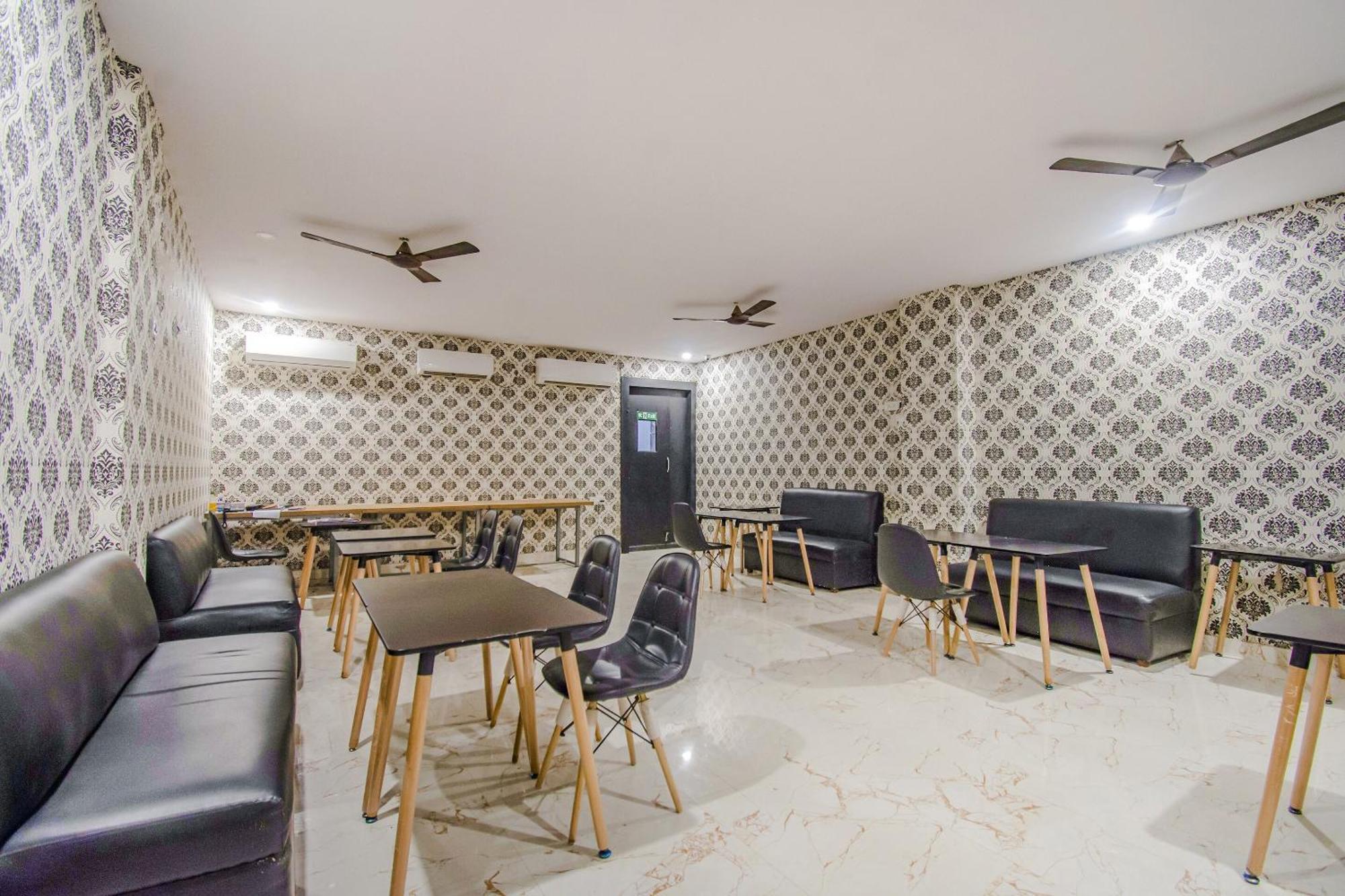 Collection O Mg Guest House Καλκούτα Εξωτερικό φωτογραφία